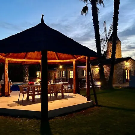 Hébergement de vacances Es Moli D'en Mig, Jacuzzi, Piscina Y Barbacoa Consell